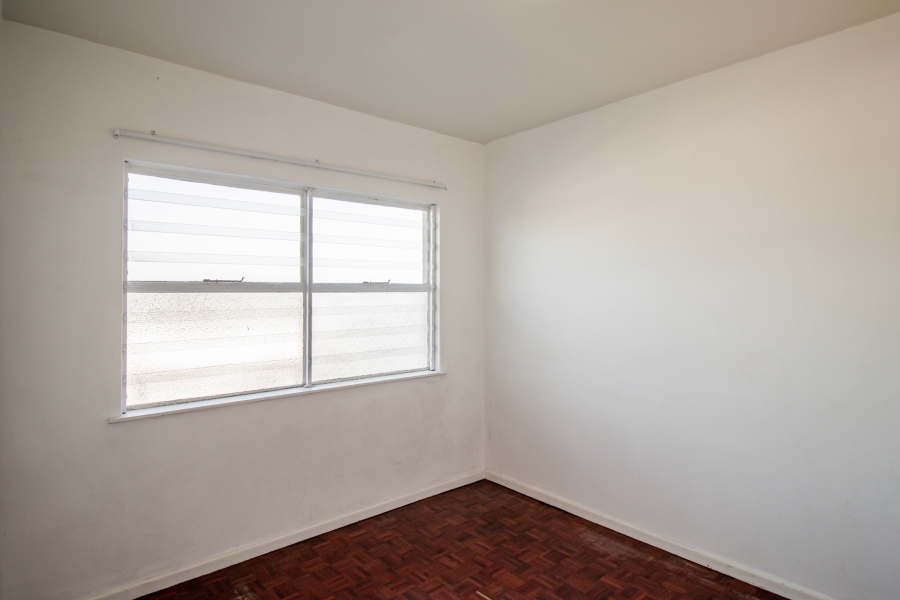 To Let 2 Bedroom Property for Rent in Wynberg Western Cape